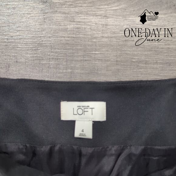Loft Mini Skirt Size 4 - Picture 2 of 5